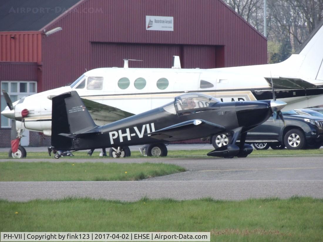 PH-VII, 2007 Vans RV-7 C/N 71681, BLACK PLANE