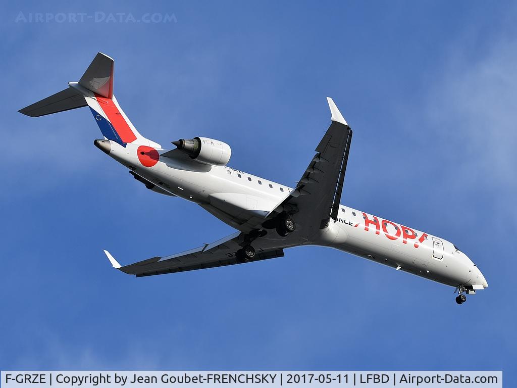 F-GRZE, 2001 Canadair CRJ-702 (CL-600-2C10) Regional Jet C/N 10032, 