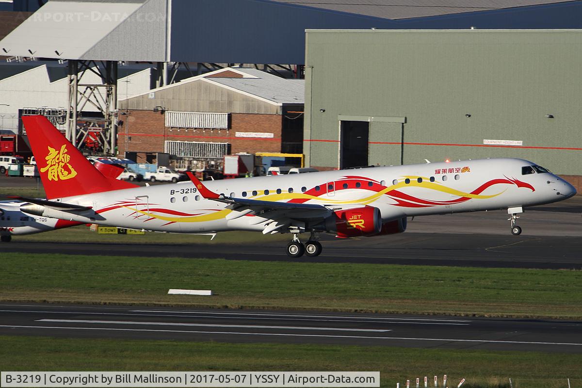 B-3219, 2014 Embraer ERJ-190-100ECJ Lineage 1000 C/N 19000534, colourful