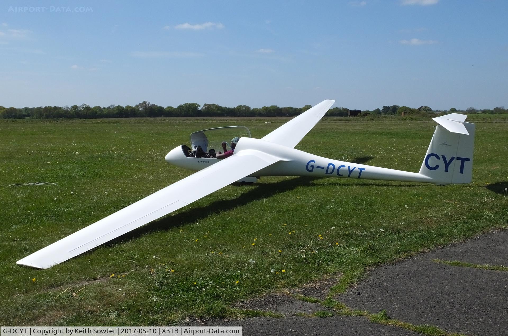 G-DCYT, 1973 Schempp-Hirth Standard Cirrus B C/N ?, Resident glider