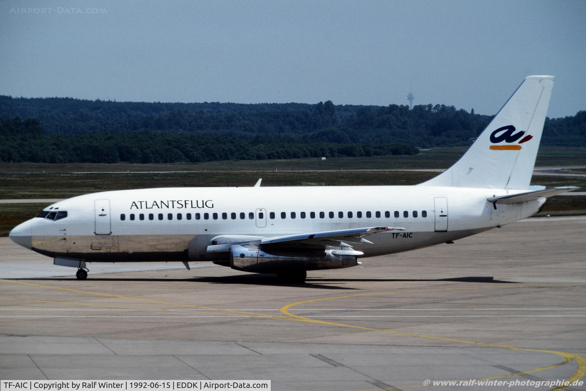 TF-AIC, 1975 Boeing 737-205 C/N 21184, Boeing 737-205 - Atlantsflug - 21184 - TF-AIC - 15.06.1992 - CGN