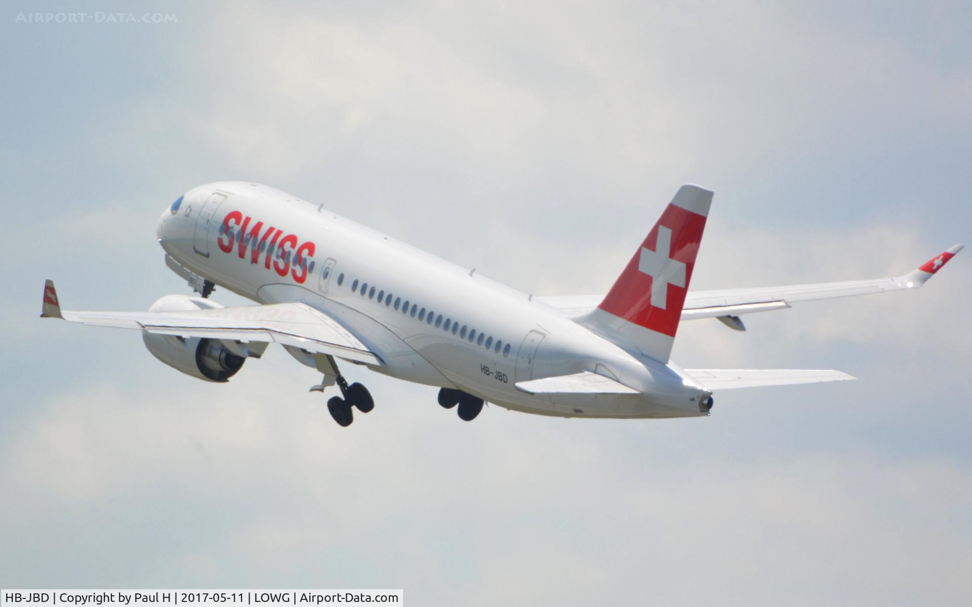 HB-JBD, 2016 Bombardier CSeries CS100 (BD-500-1A10) C/N 50013, CS100 from Swiss, performing a touch-and-go at LOWG. Pilot flight training