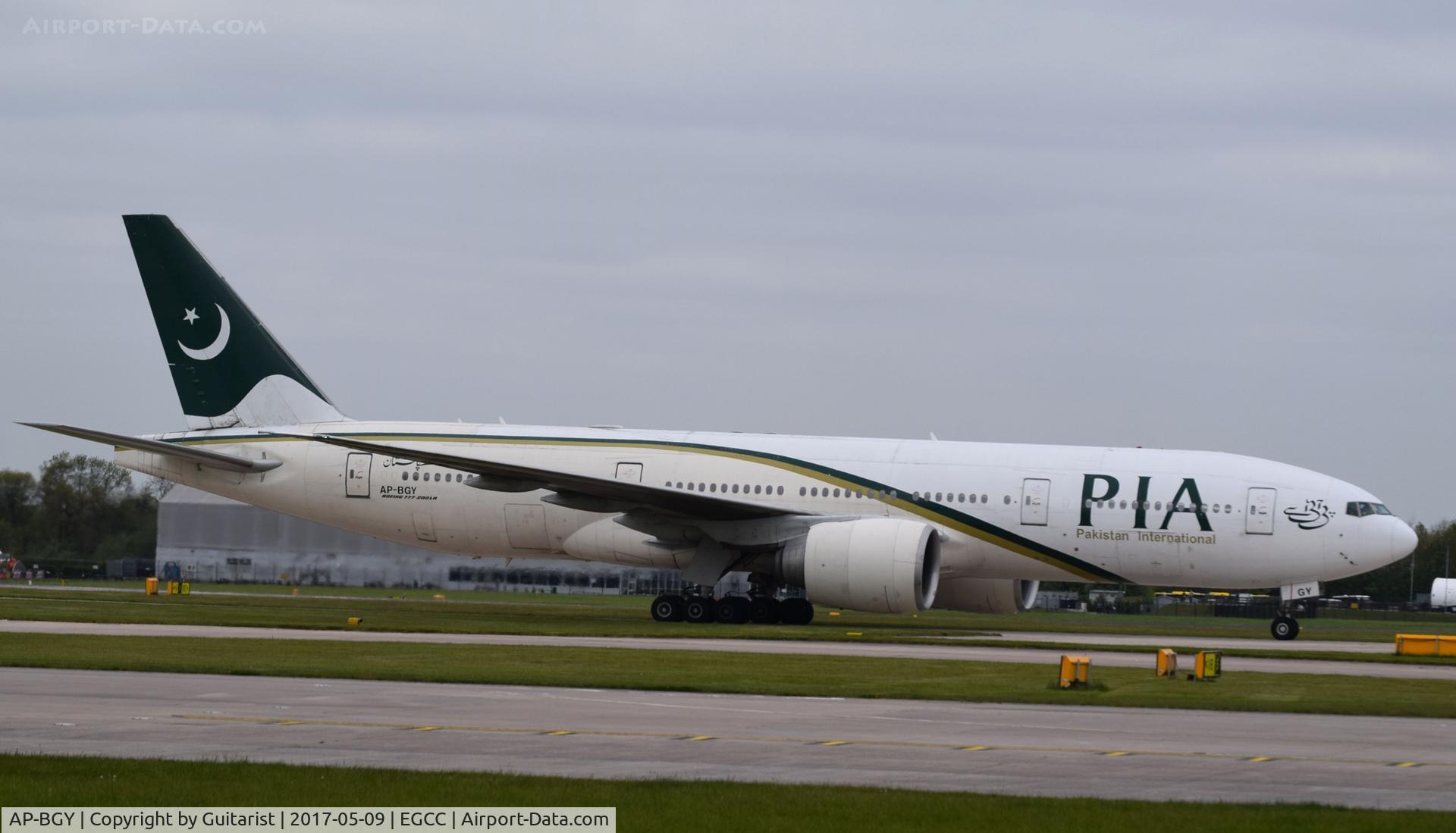 AP-BGY, 2005 Boeing 777-240/LR C/N 33781, At Manchester