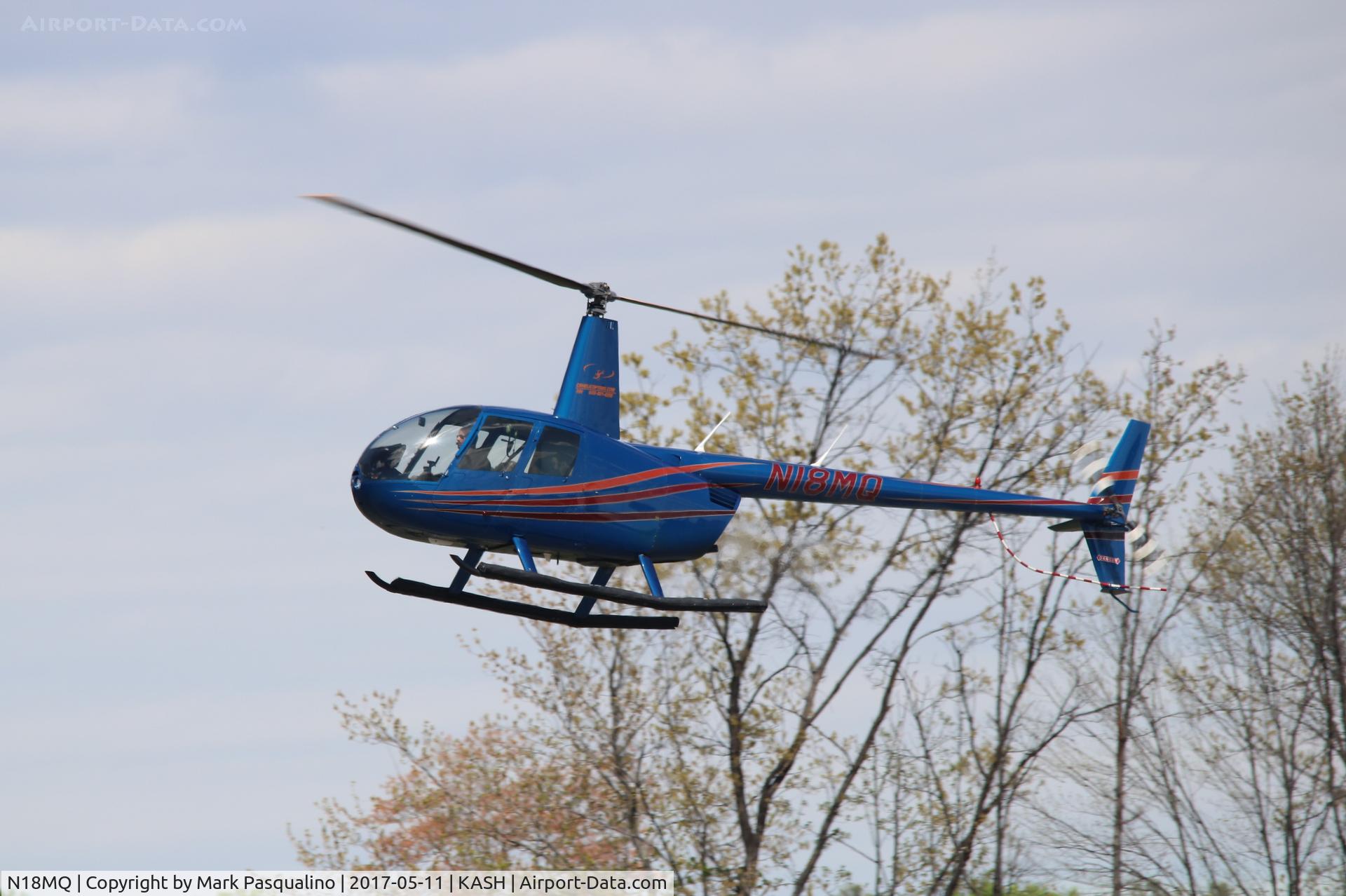 N18MQ, 2000 Robinson R44 C/N 0830, Robinson R44