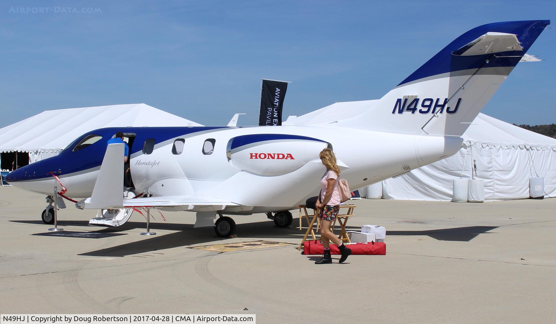 N49HJ, 2016 Honda HA-420 HondaJet C/N 42000049, 2016 Honda HA-420 HONDAJET, two GE-HONDA HF-120 podded Turbofans 1,880 lb st each with FADEC, Pressurized, wing & engine anti-icing, 7 seats. altitude to 43,000 ft. At AOPA FLY IN.
