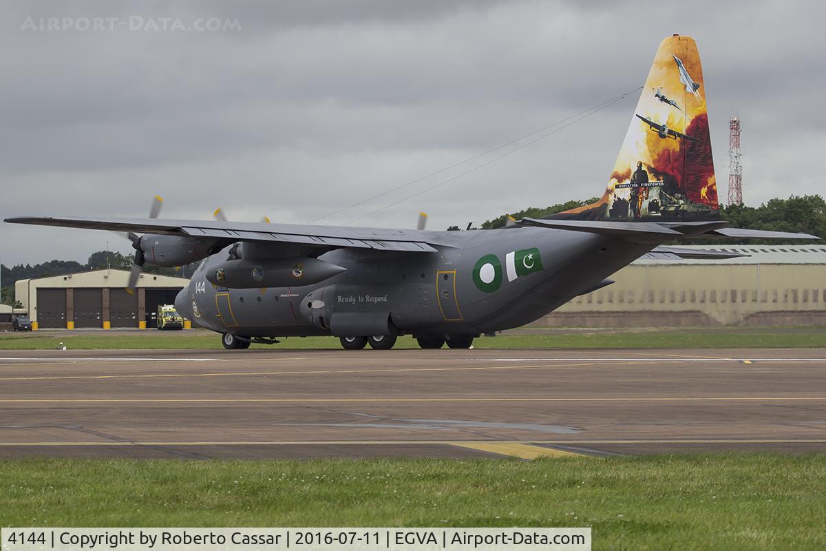 64144, 1966 Lockheed L-100-382B-4C Hercules C/N 382-4144, RIAt 2016