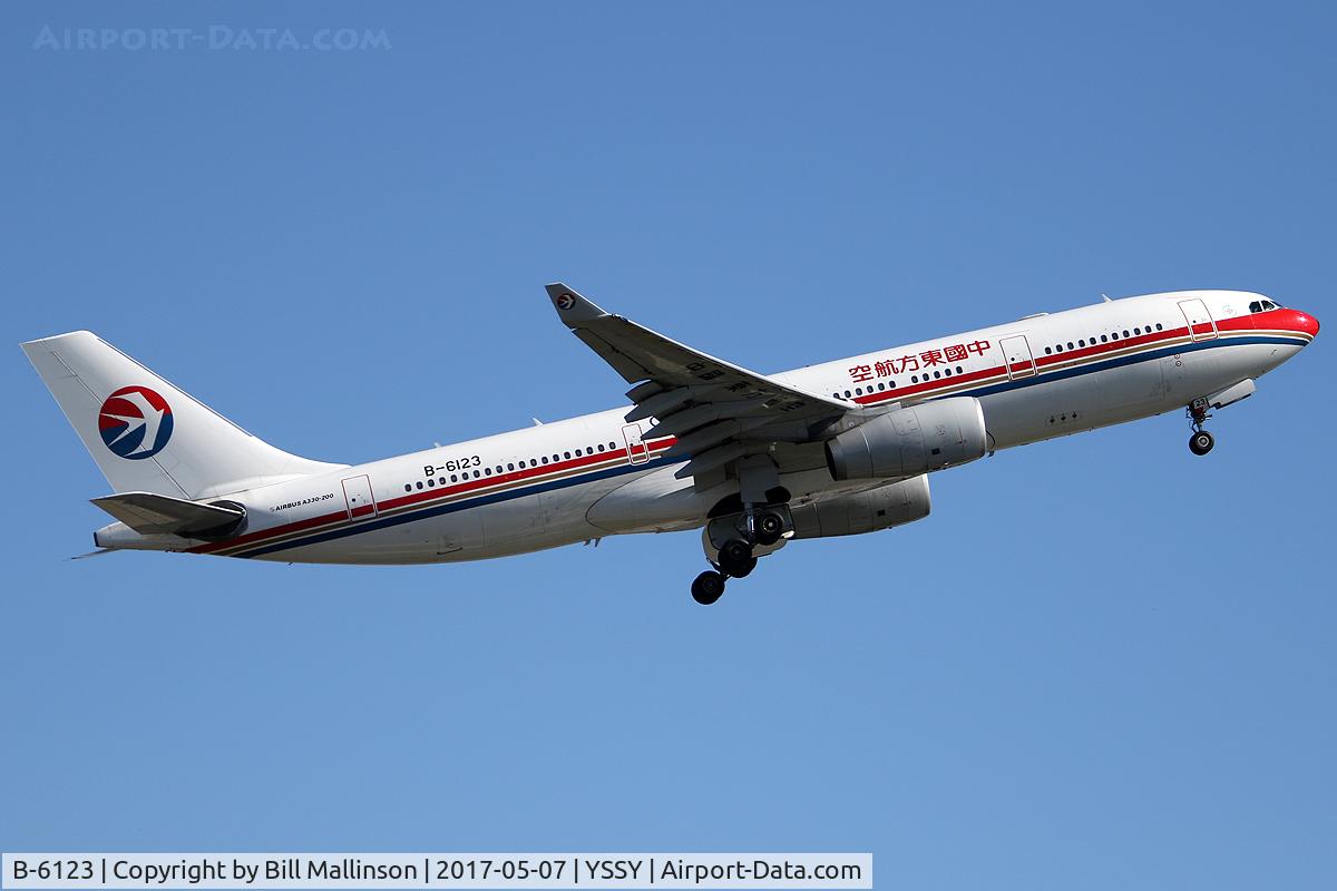B-6123, 2006 Airbus A330-243 C/N 735, away from 34L