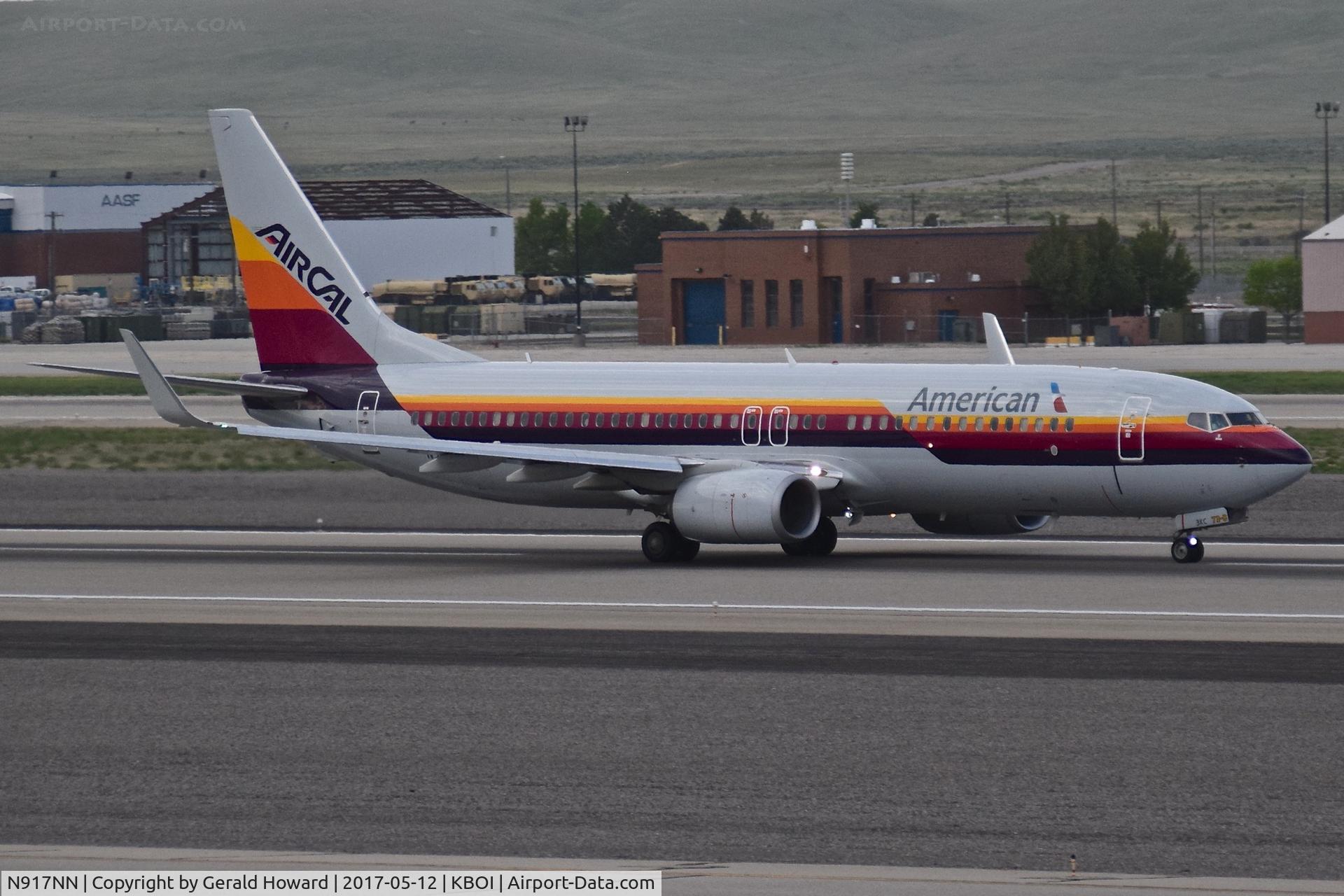 N917NN, 2013 Boeing 737-823 C/N 29572, On RWY 28R.