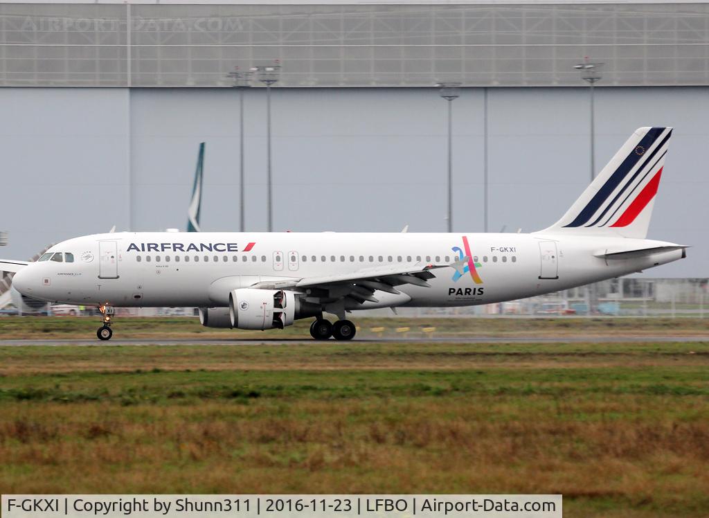 F-GKXI, 2003 Airbus A320-214 C/N 1949, Landing rwy 14R with additional 'Paris 2024' sticker