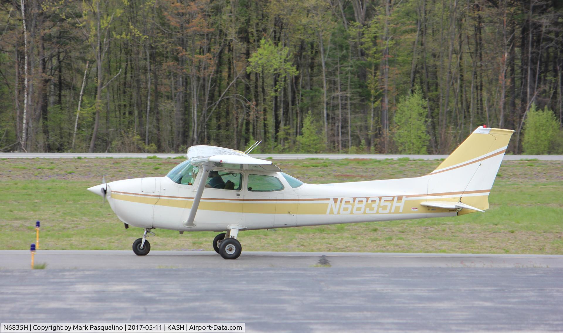 N6835H, 1975 Cessna 172M C/N 17265602, Cessna 172M
