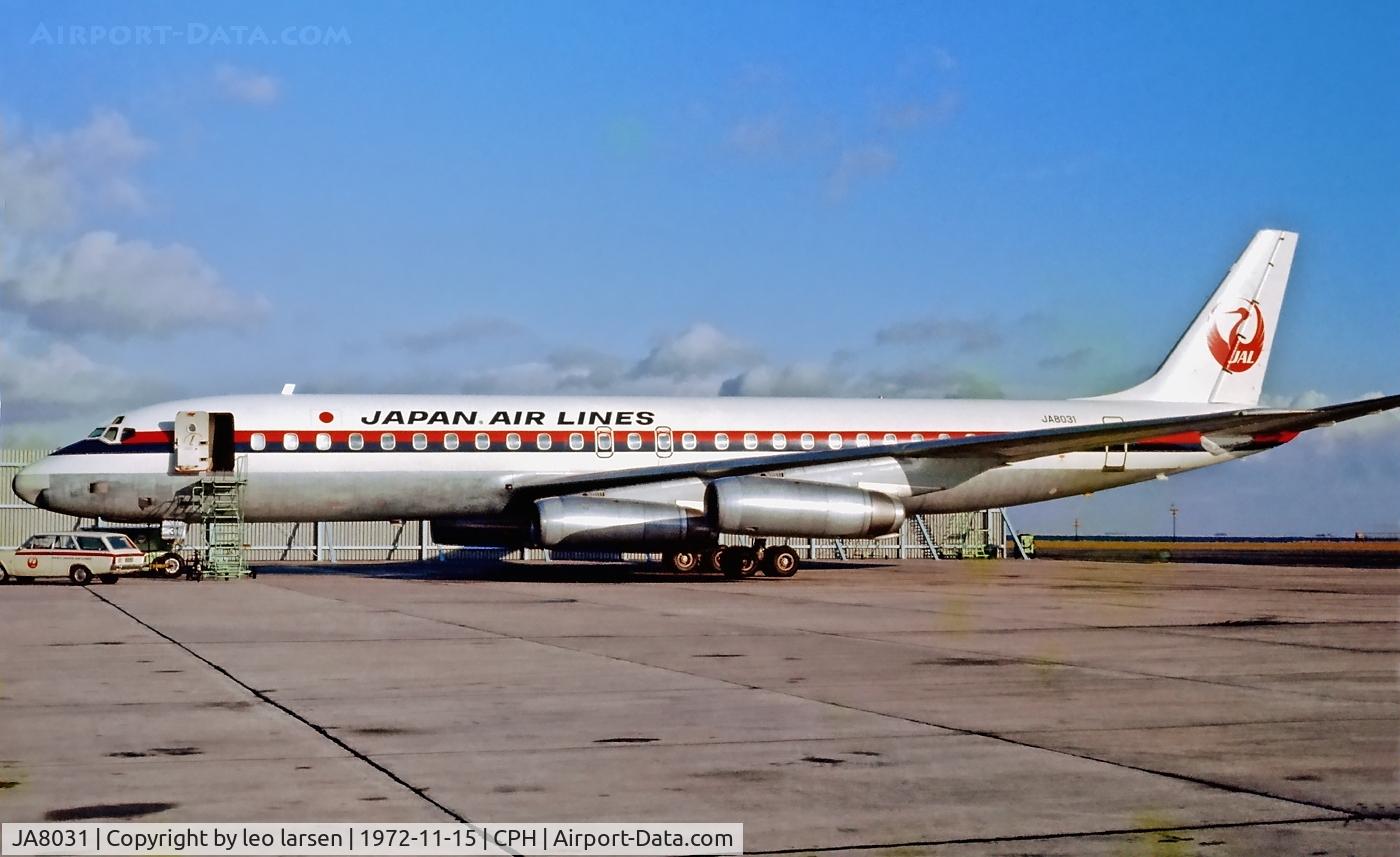 JA8031, 1968 Douglas DC-8-62 C/N 45953, Copenhagen 15.11.1972