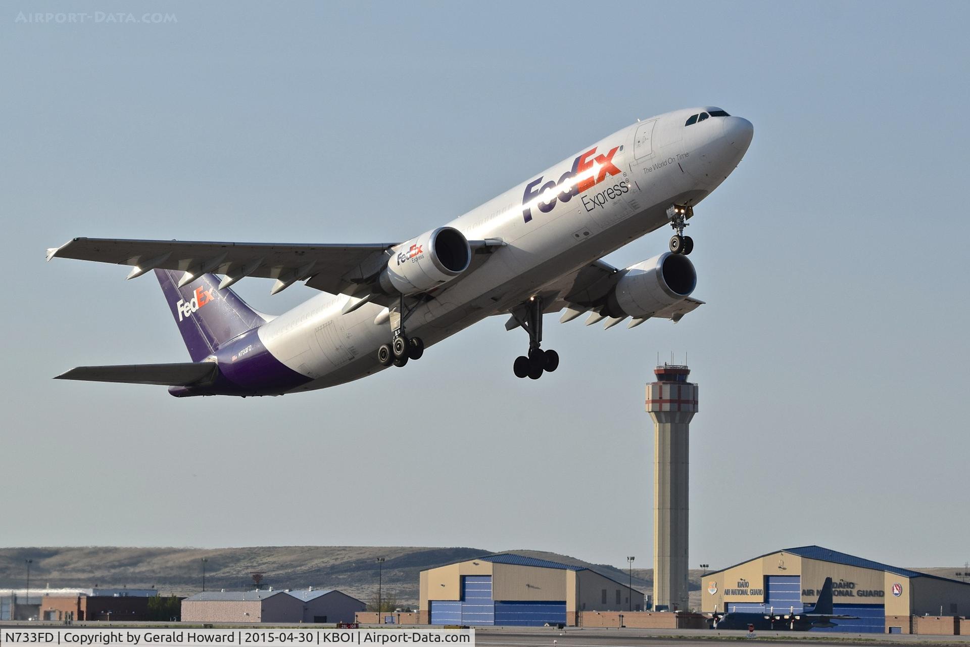 N733FD, 1993 Airbus A300B4-605R C/N 715, Departing RWY 28R.