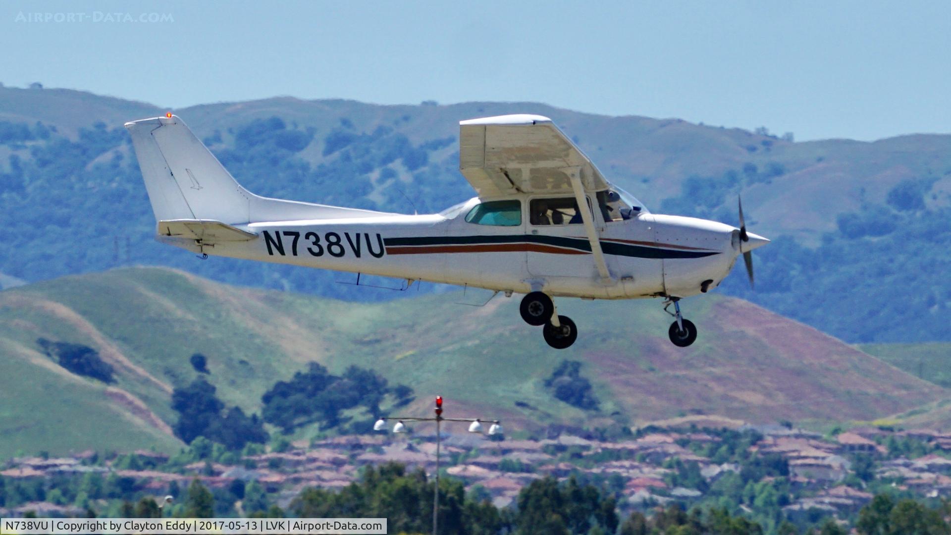 N738VU, 1978 Cessna 172N C/N 17270279, Livermore Airport California 2017.