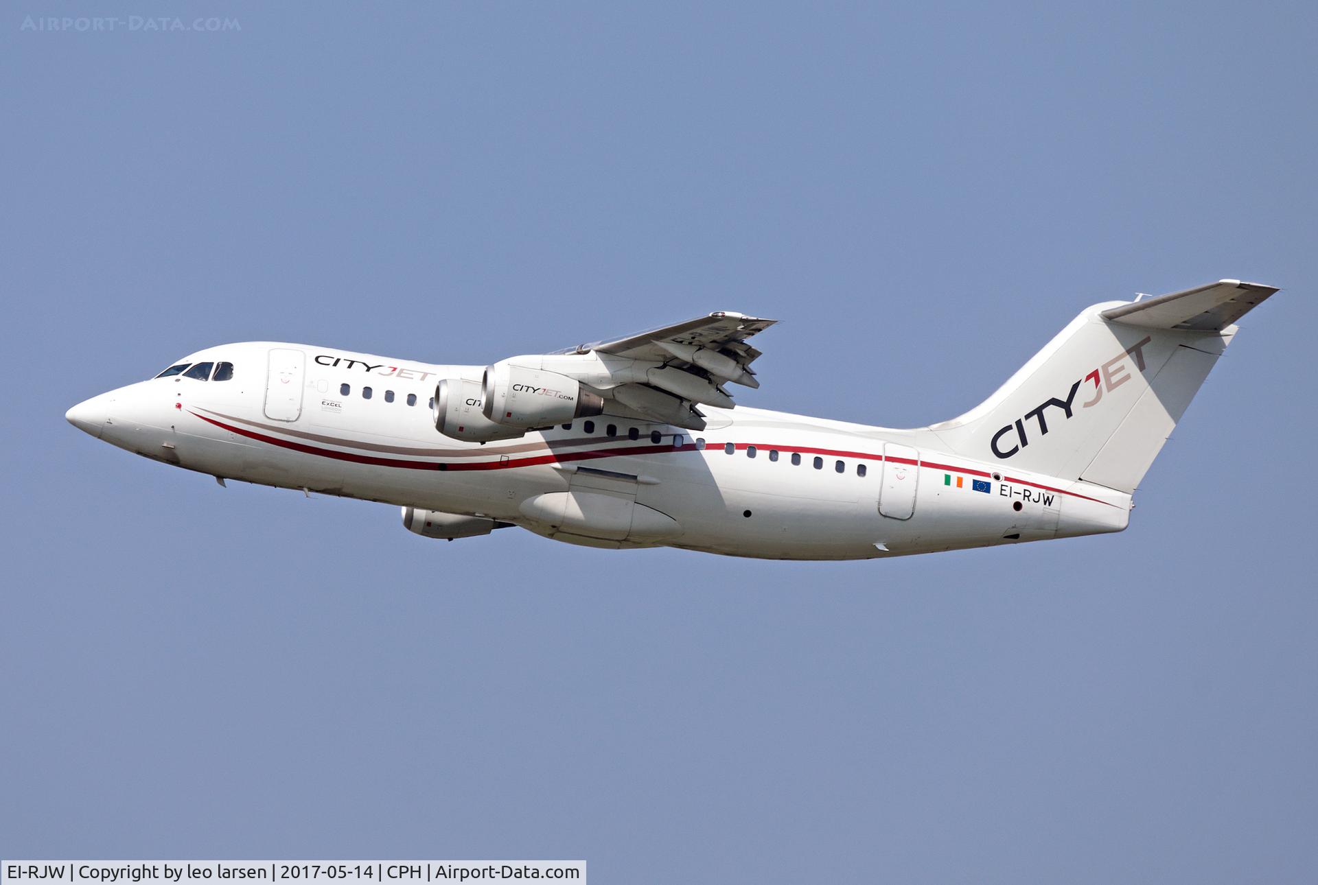 EI-RJW, 2000 British Aerospace Avro 146-RJ85A C/N E2371, Copenhagen 14.5.2017