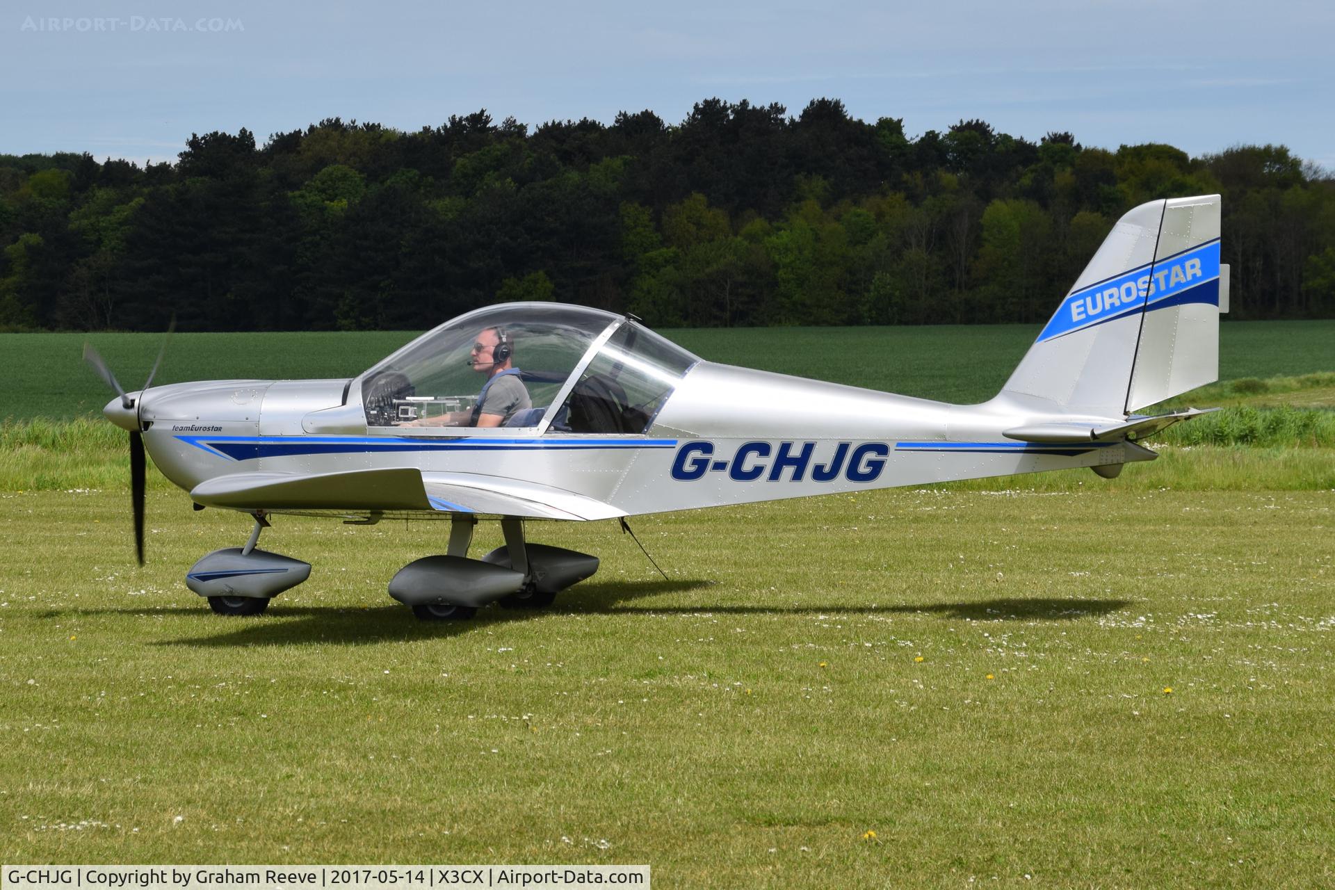 G-CHJG, 2012 Cosmik EV-97 TeamEurostar UK C/N 3938, Just landed at Northrepps.