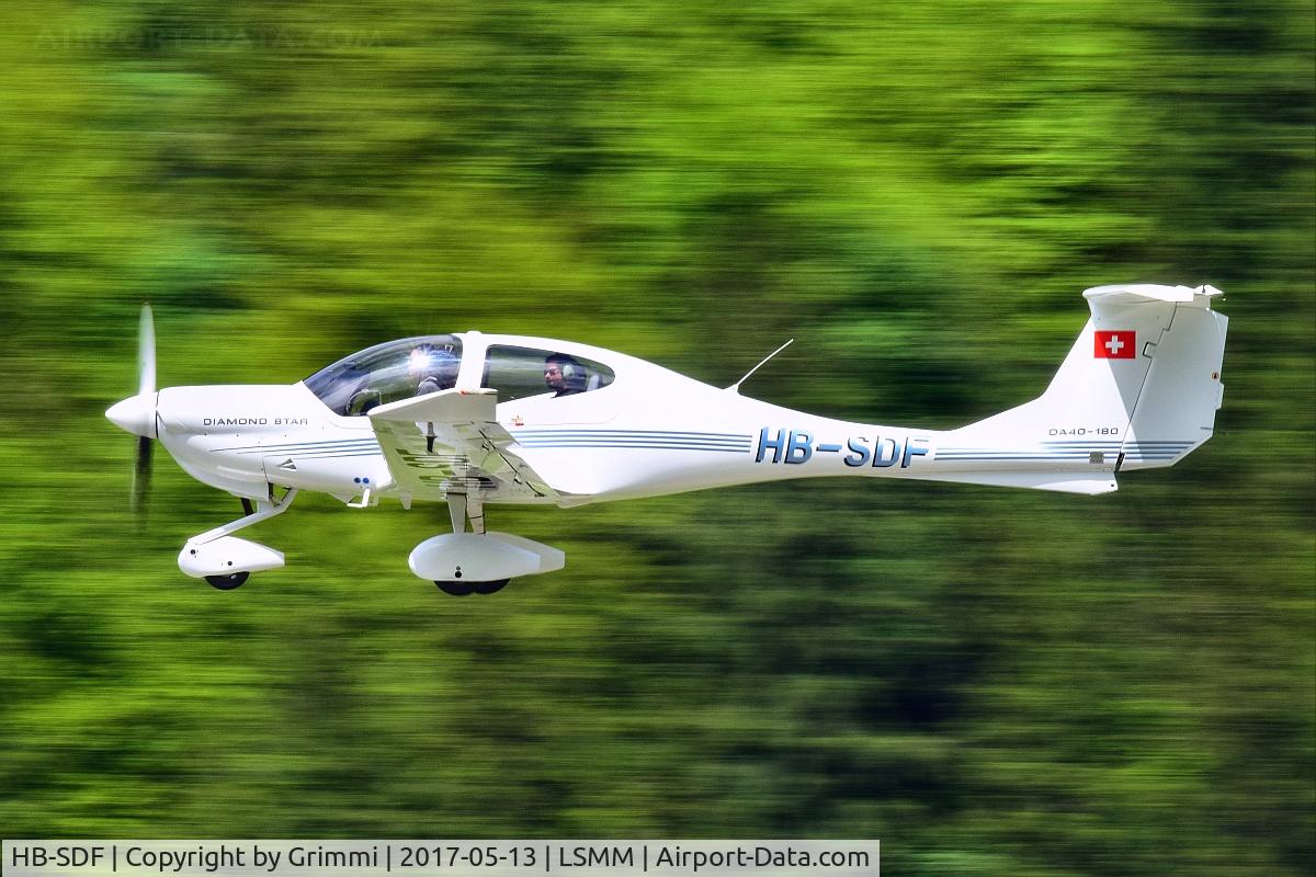 HB-SDF, 2004 Diamond DA-40 Diamond Star C/N 40.371, This year's Nostalgieflugtag saw many aircrafts arriving for the ILS Sternflug 2017 on the normally military used airfield of Meiringen LSMM