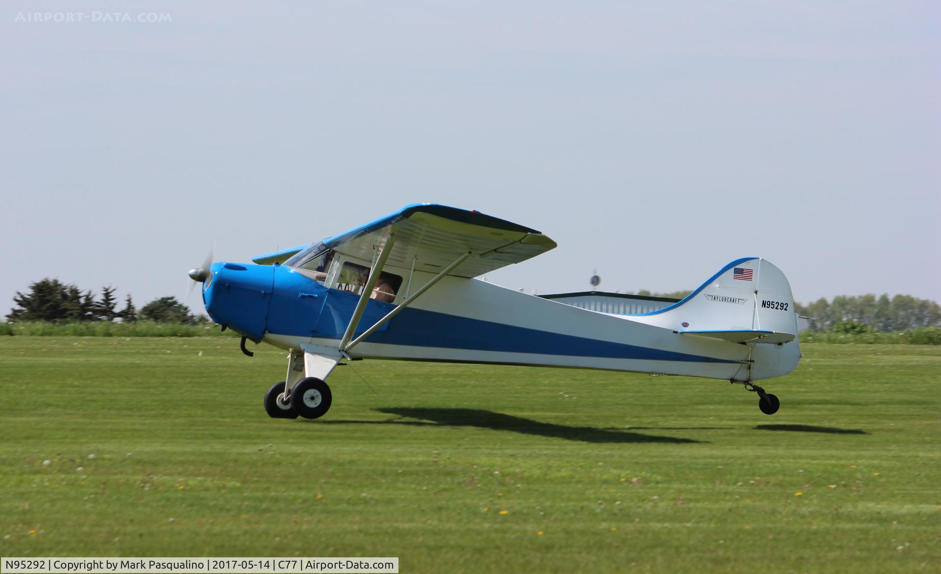 N95292, 1946 Taylorcraft BC12-D C/N 9692, Taylorcraft BC12-D