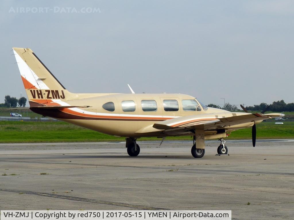 VH-ZMJ, 1978 Piper PA-31-325 Navajo C/R C/N 31-7912011, VH-ZMJ at Essendon May 15 2017