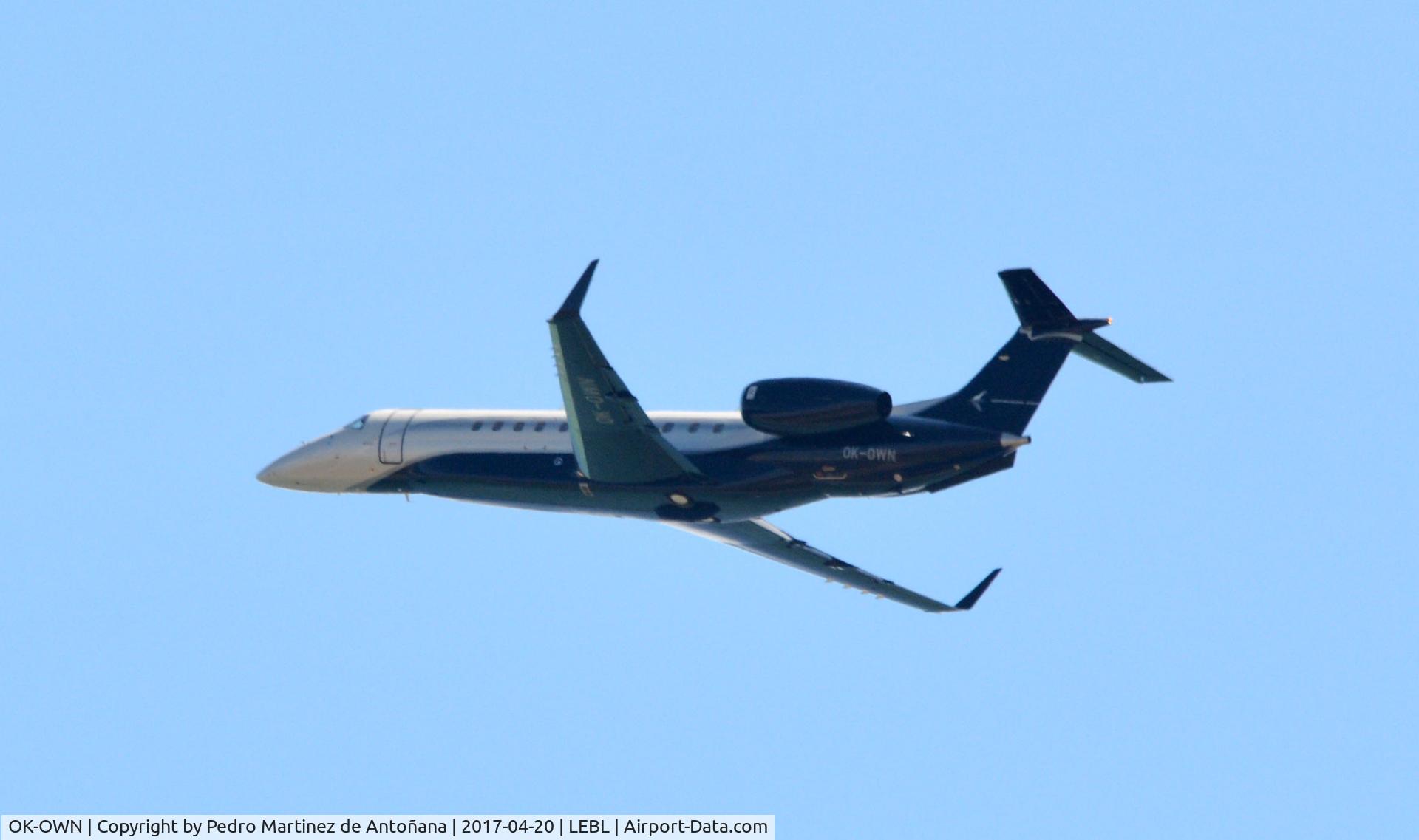 OK-OWN, 2014 Embraer EMB-135BJ Legacy C/N 14501200, El Prat  -  Barcelona  -  España