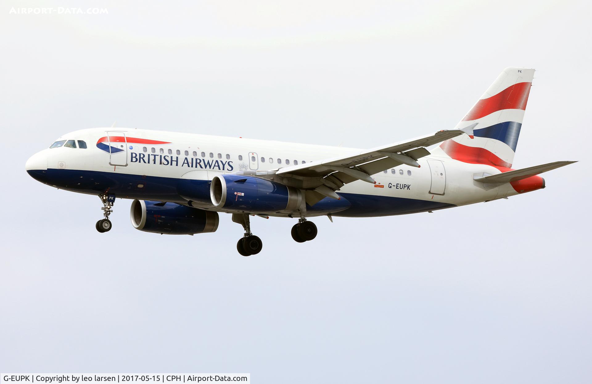 G-EUPK, 2000 Airbus A319-131 C/N 1236, Copenhagen 15.5.2015 with a unfit nose-radome