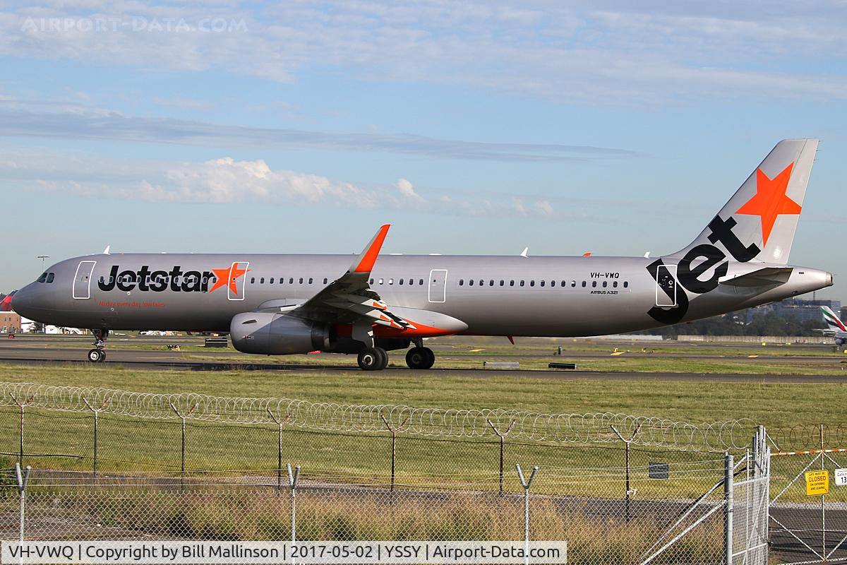 VH-VWQ, 2016 Airbus A321-231 C/N 7384, taxi to 16L