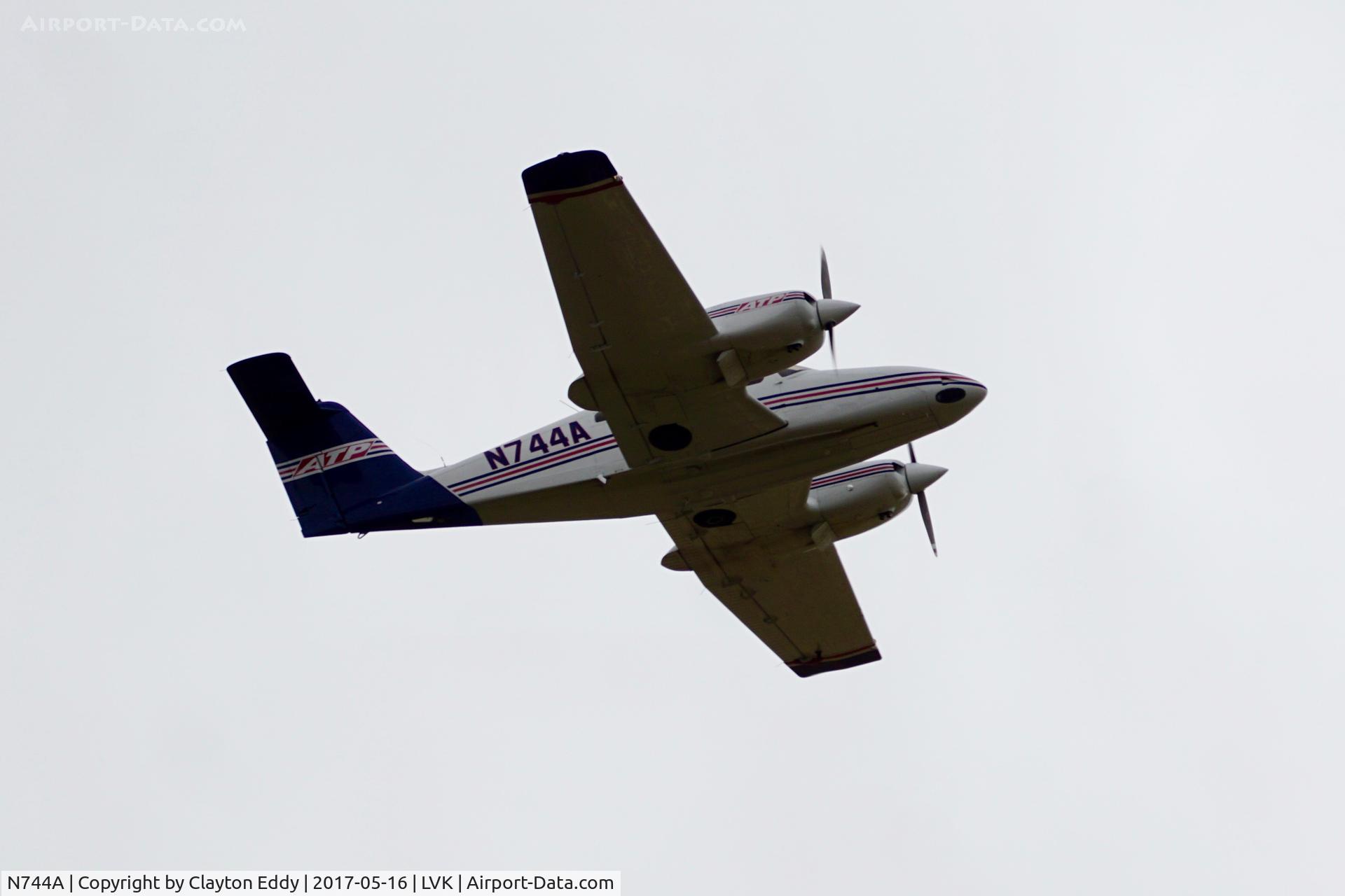 N744A, 2007 Piper PA-44-180 Seminole C/N 4496242, Livermore Airport California 2017.