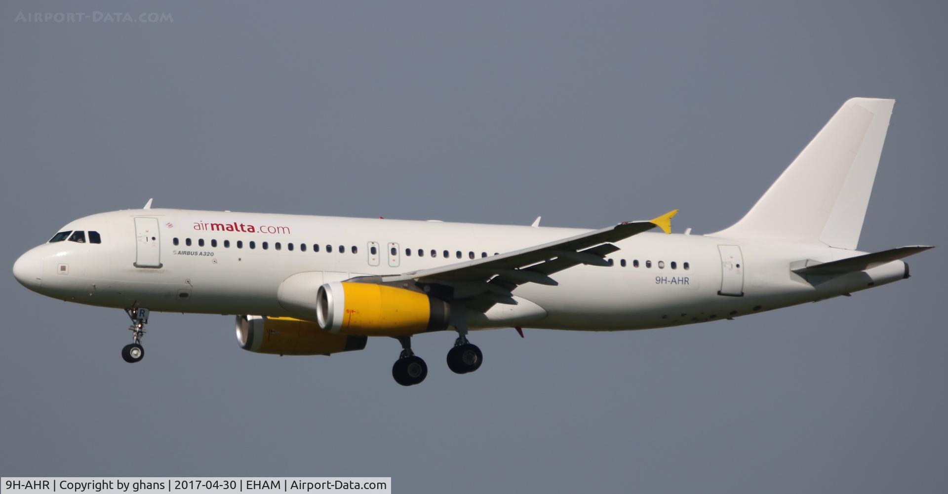 9H-AHR, 2003 Airbus A320-232 C/N 1979, Landing RW 18C
