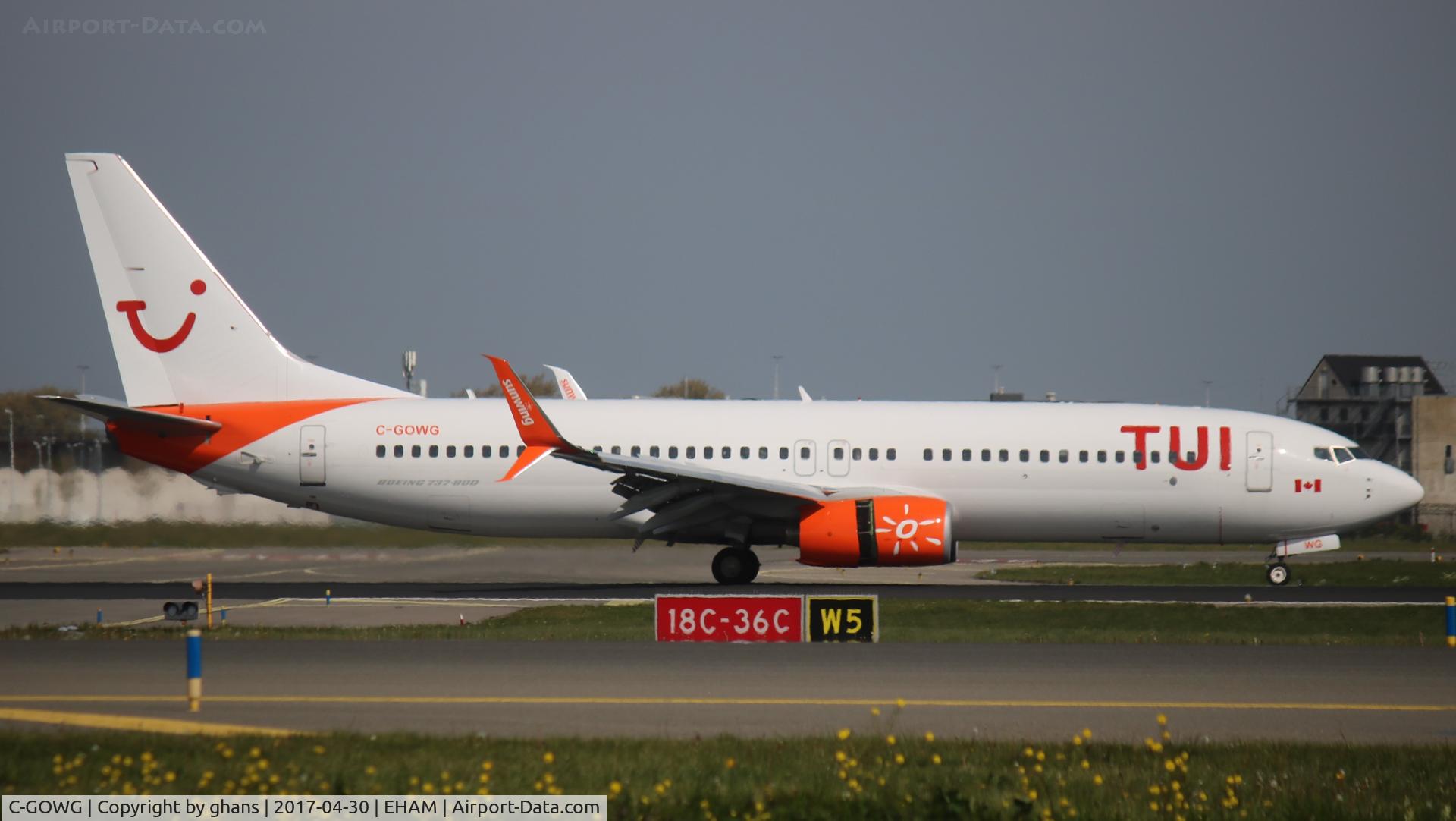 C-GOWG, 2010 Boeing 737-86J C/N 37757, Leased to Tui Airlines Netherlands