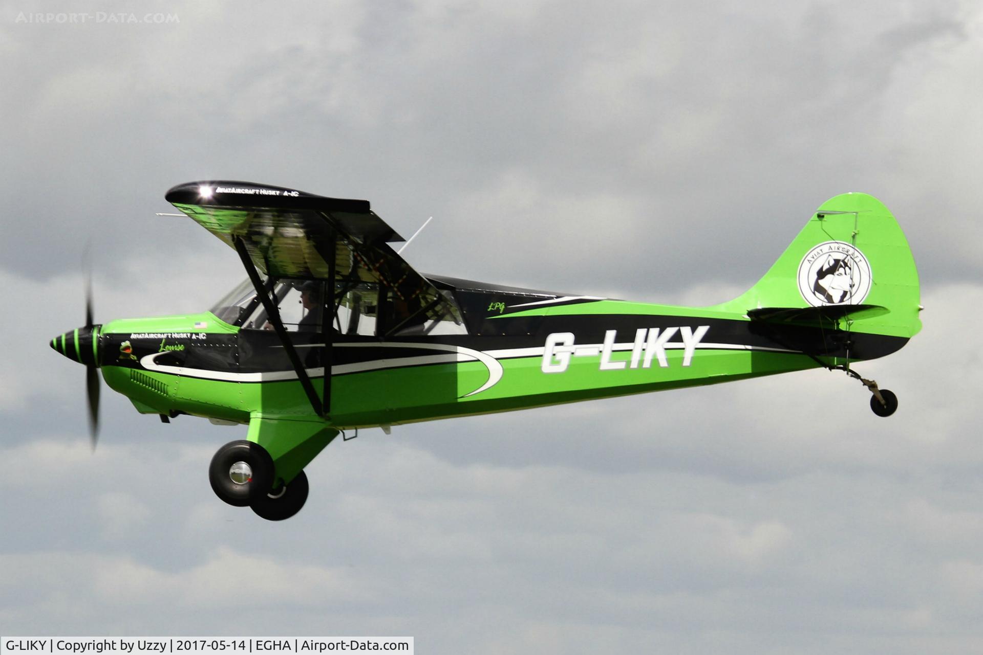 G-LIKY, 2015 Aviat A-1C-180 Husky C/N 3254, Arriving for a Pooleys Flyin