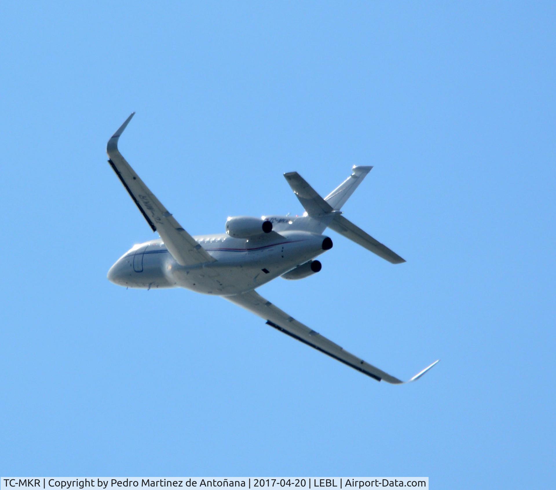 TC-MKR, 2011 Dassault Falcon 900LX C/N 257, El Prat  -  Barcelona  -  España