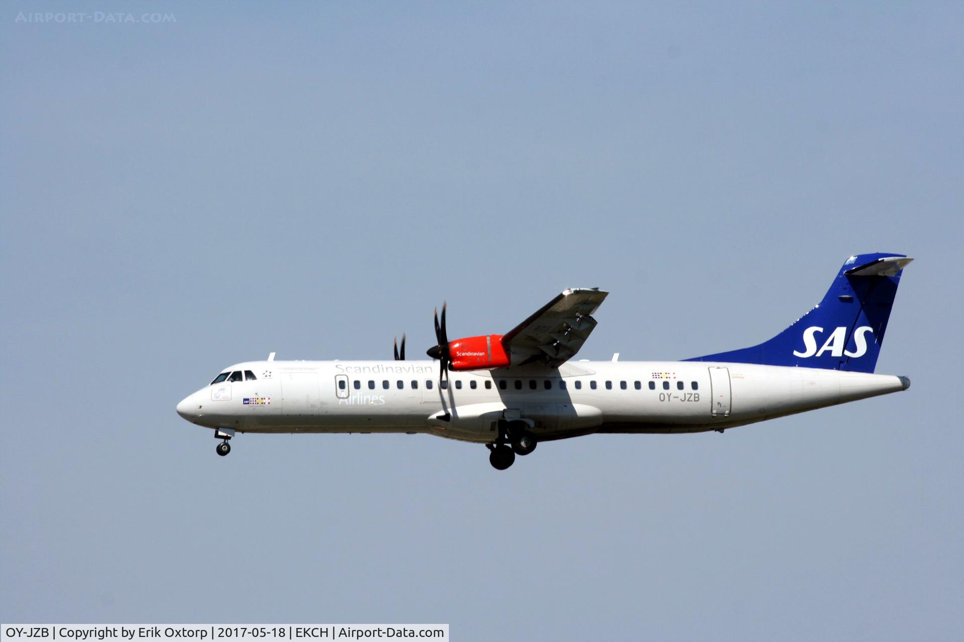 OY-JZB, 2013 ATR 72-600 (72-212A) C/N 1121, OY-JZB landing rw 22L