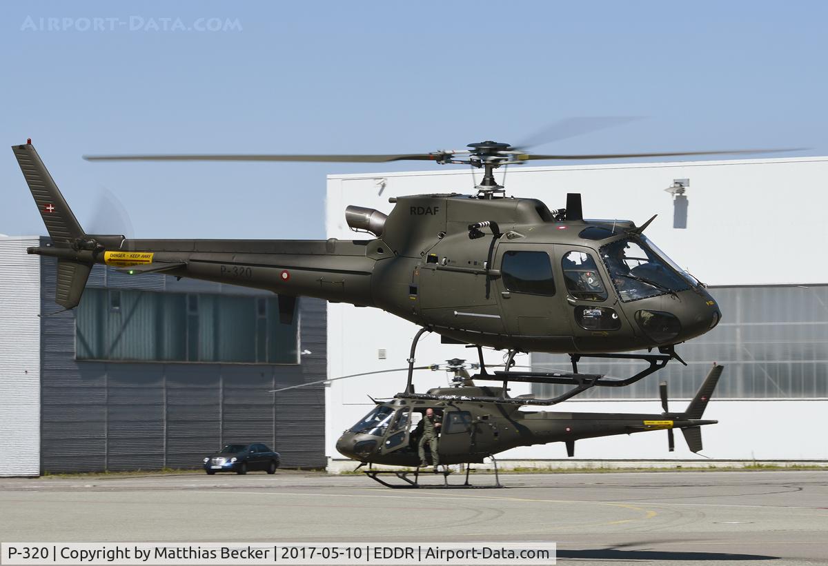 P-320, Aerospatiale AS-550C-2 Fennec C/N 2320, P-320