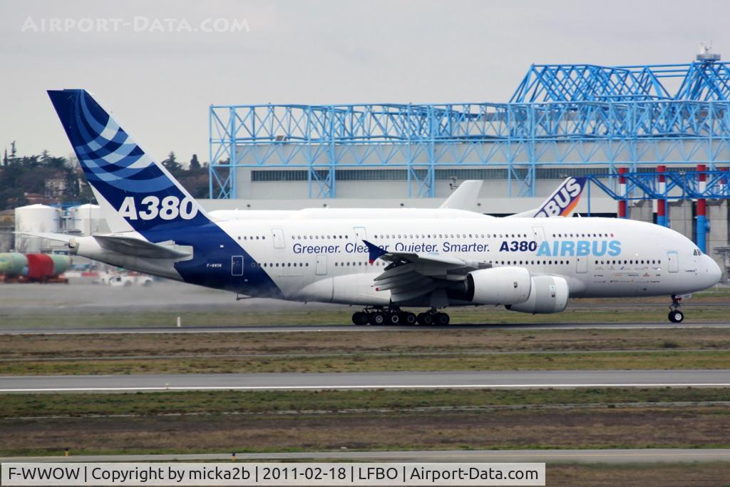 F-WWOW, 2005 Airbus A380-841 C/N 001, Taxiing