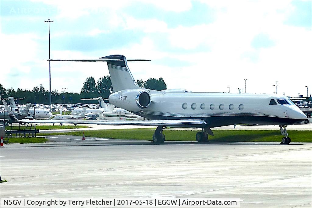 N5GV, 2006 Gulfstream Aerospace GV-SP (G550) C/N 5134, At Luton Airport