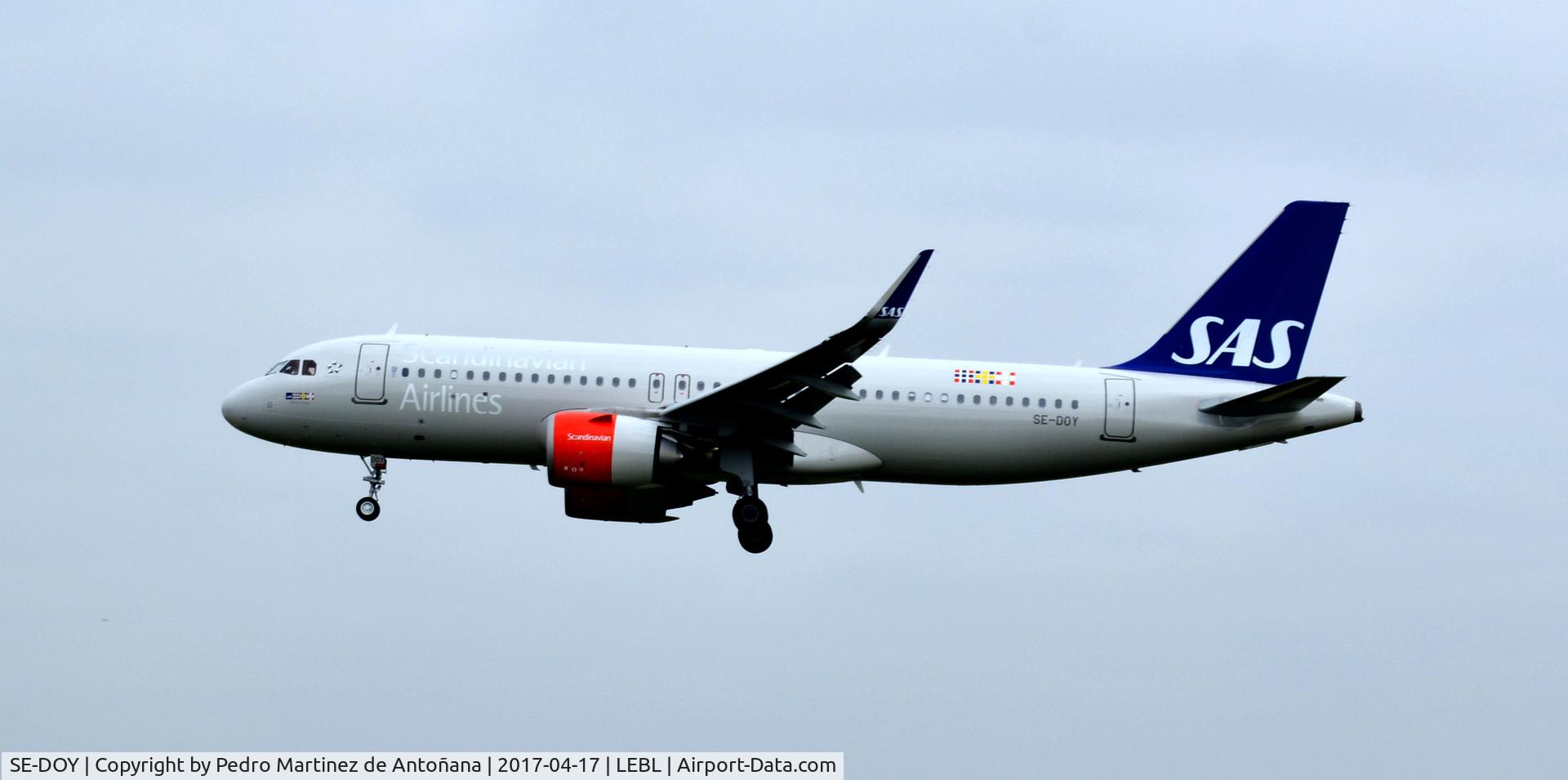 SE-DOY, 2017 Arbus A320-251N C/N 7499, El Prat  -  Barcelona  -  España