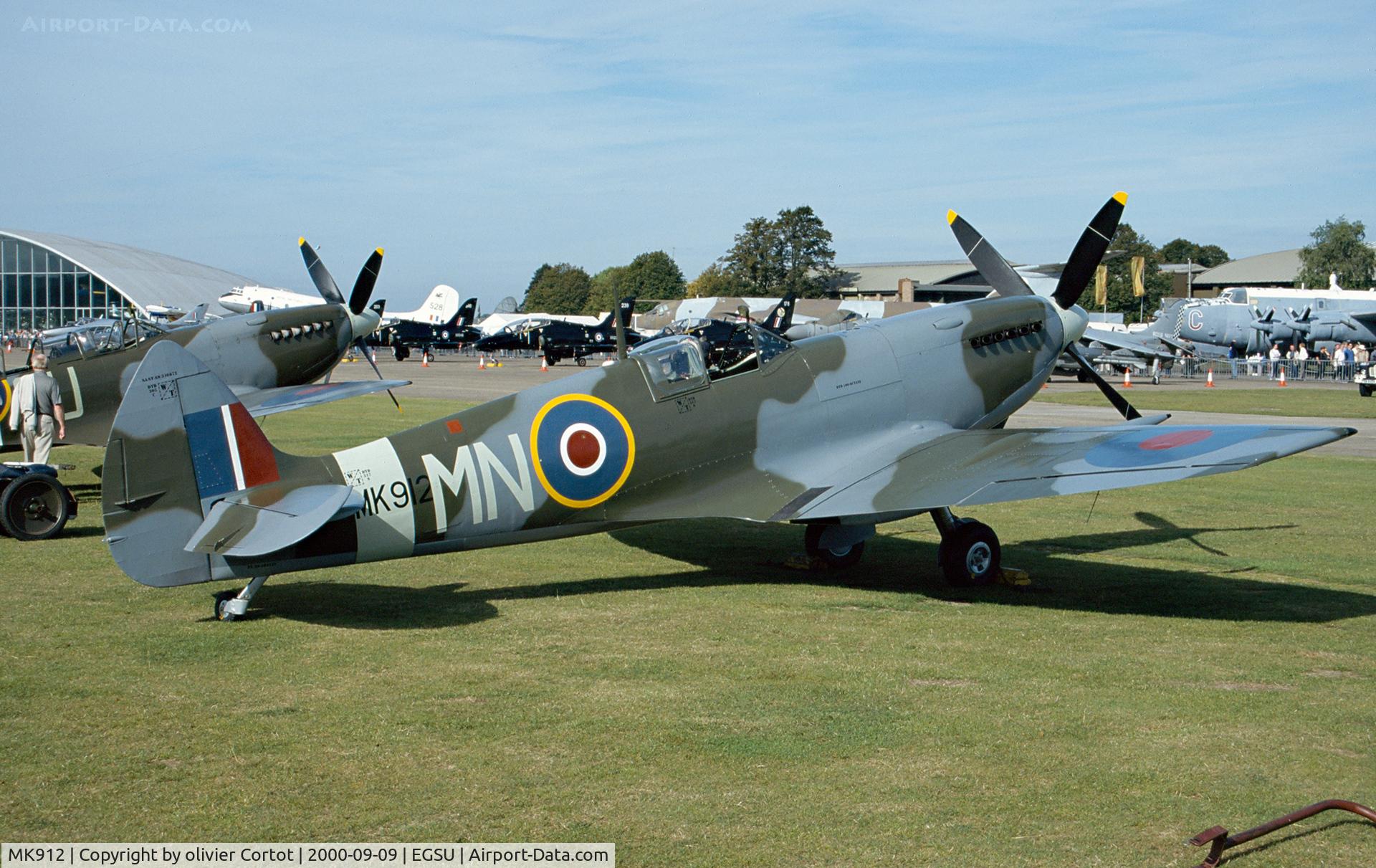 MK912, 1942 Supermarine 361 Spitfire LF.IXc C/N CBAF.IX.8185, Duxford autumn airshow