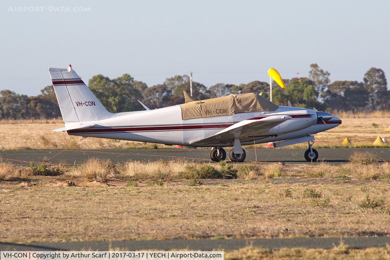 VH-CON, 1969 Piper PA-30-160 Twin Comanche Twin Comanche C/N 30-1892, AAAA fly in Echuca March 2017