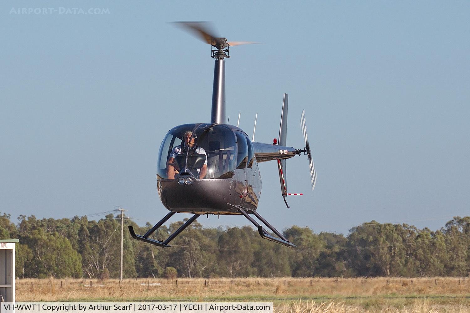VH-WWT, 2007 Robinson R44 II C/N 11977, AAAA fly in Echuca March 2017
