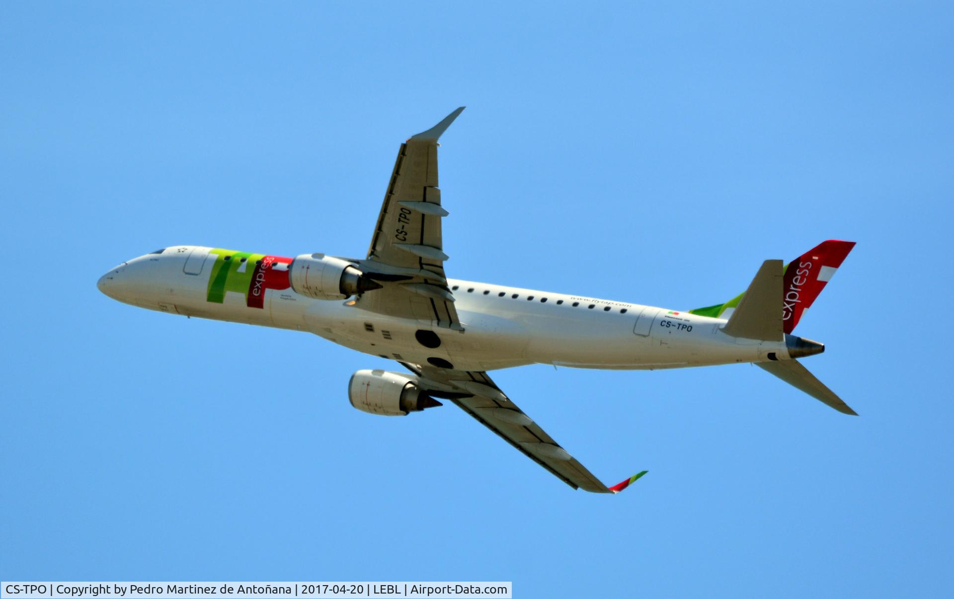 CS-TPO, 2011 Embraer 190LR (ERJ-190-100LR) C/N 19000432, TAP Express