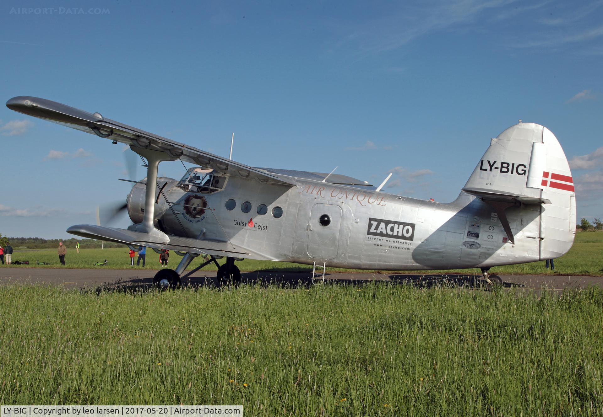 LY-BIG, 1989 Antonov An-2T C/N IG236-23, FSN Værløse 20.5.2017