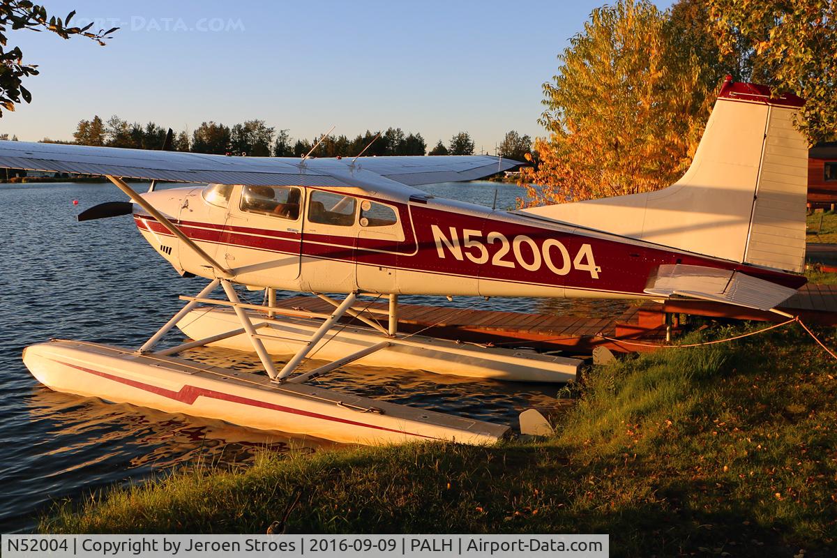 N52004, 1974 Cessna 180J C/N 18052437, lake hood