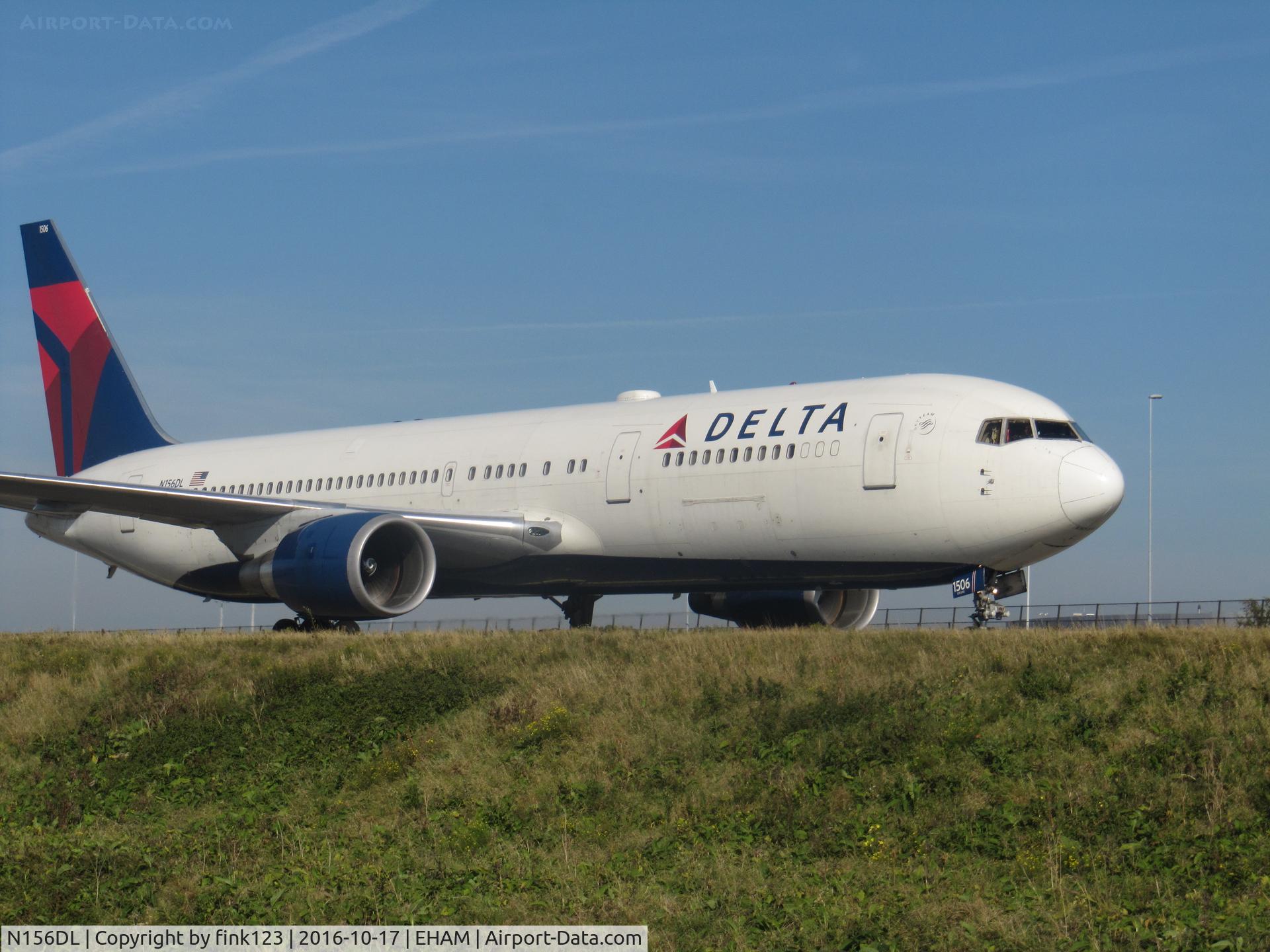 N156DL, 1991 Boeing 767-3P6 C/N 25354, DELTA OVER QUEBEC