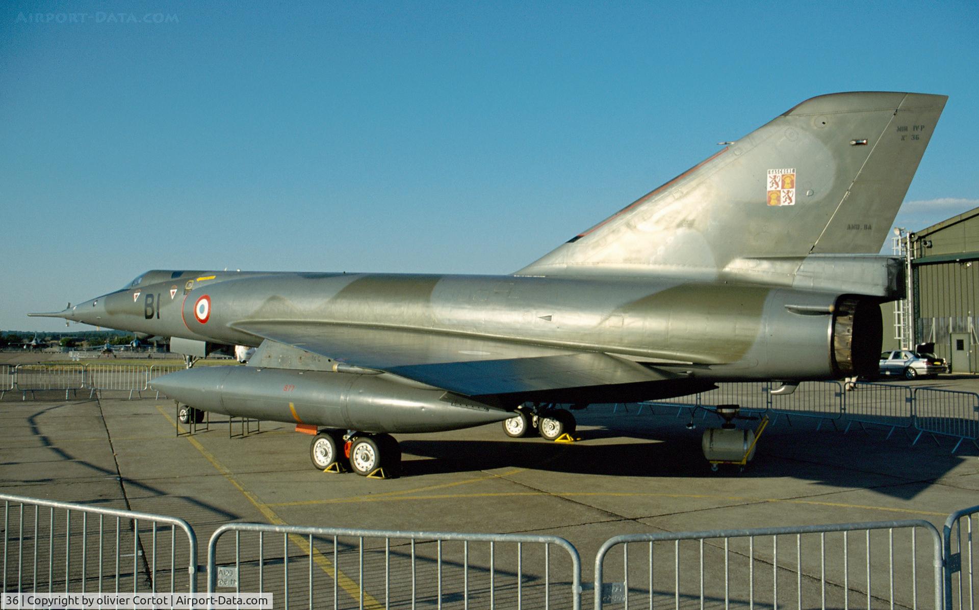 36, Dassault Mirage IVP C/N 36, Nancy airshow 2002