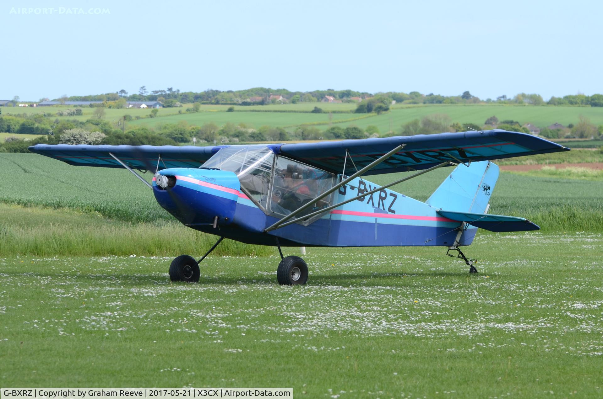 G-BXRZ, 2000 Rans S-6-116 Coyote II C/N PFA 204A-13195, Just landed at Northrepps.