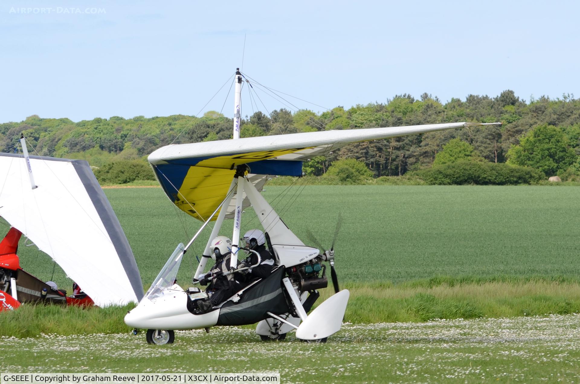 G-SEEE, 2006 P&M Aviation Quik GT450 C/N 8235, Just landed at Northrepps.