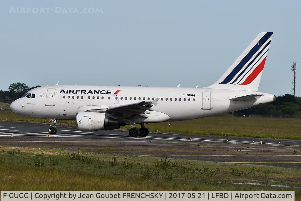 F-GUGG, 2004 Airbus A318-111 C/N 2317, AF7637 to Paris CDG take off runway 11