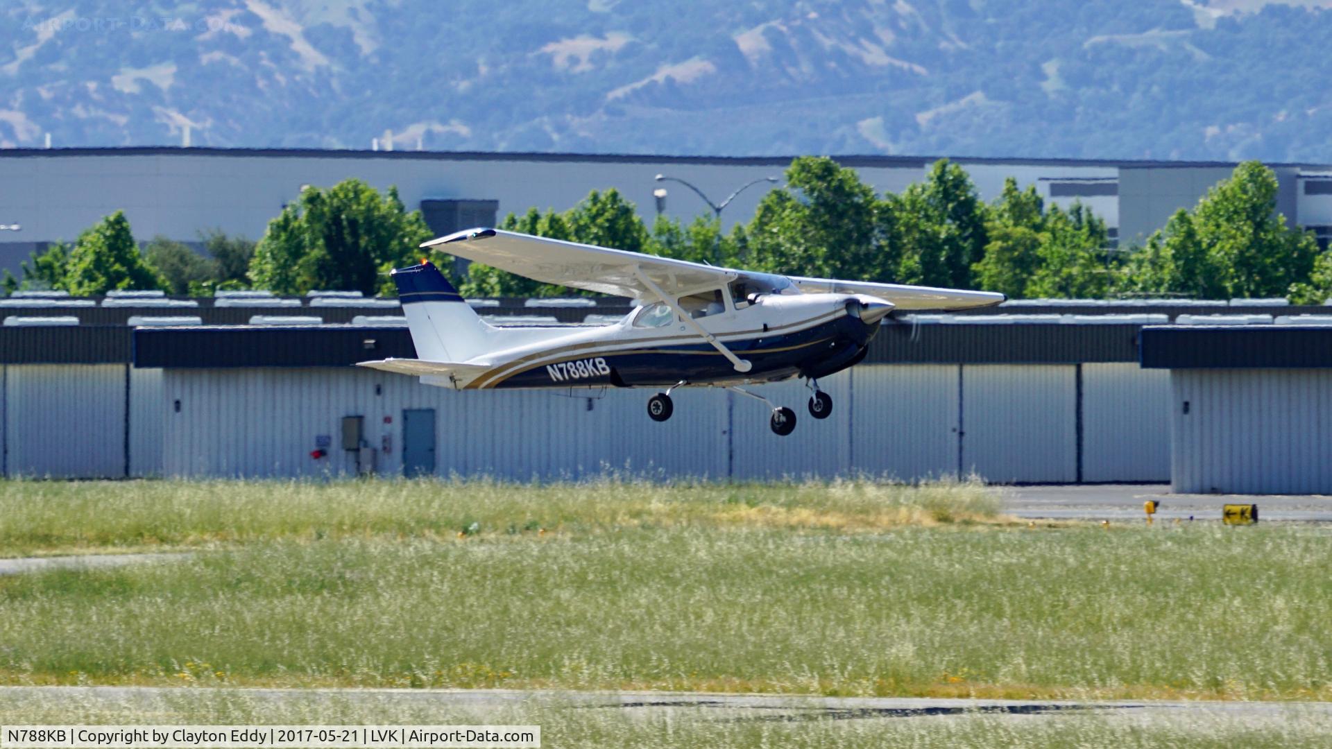N788KB, 1980 Cessna 172RG Cutlass RG C/N 172RG0674, Livermore Airport California 2017