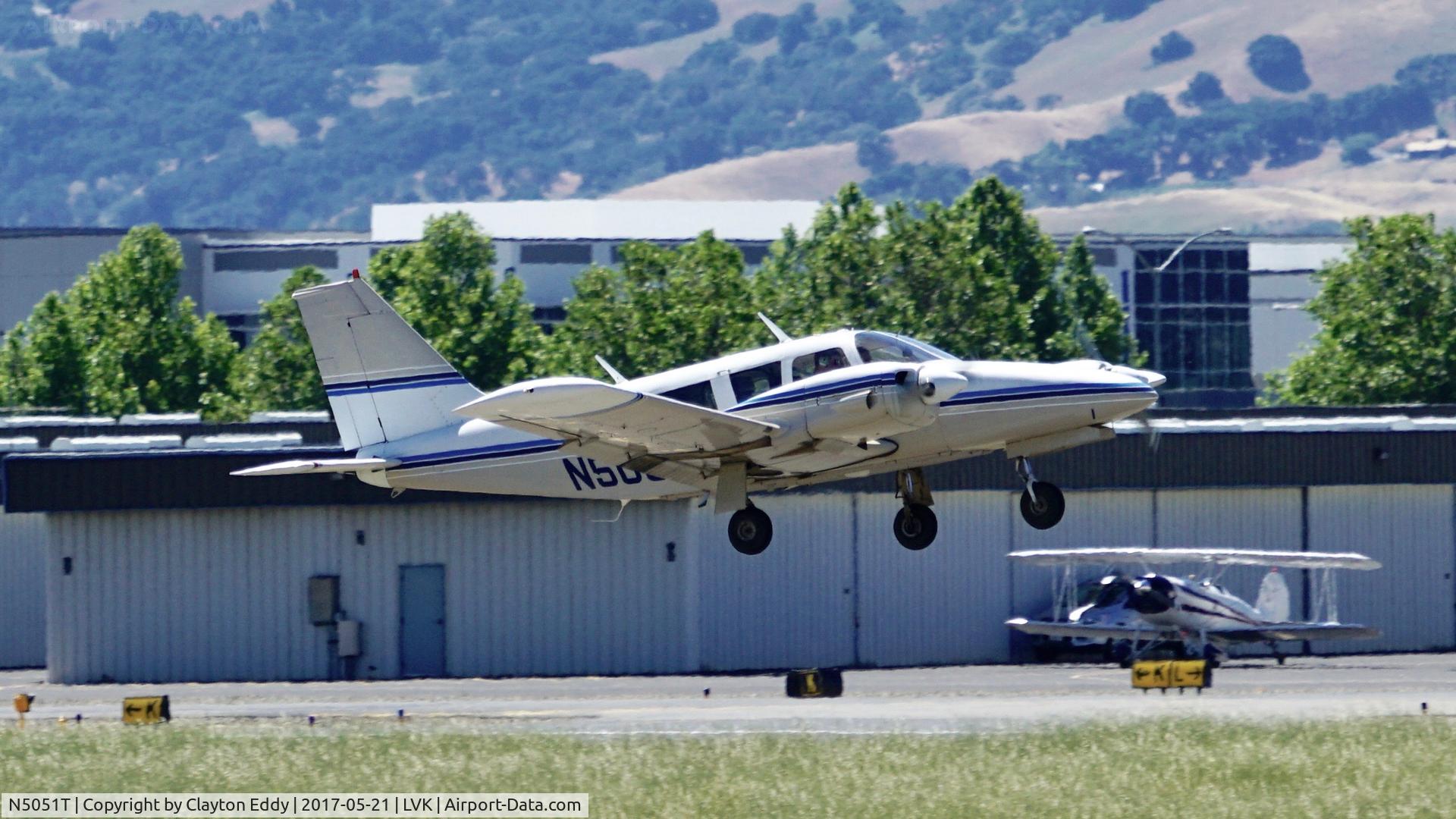 N5051T, 1972 Piper PA-34-200 Seneca C/N 34-7250237, Livermore Airport California 2017.