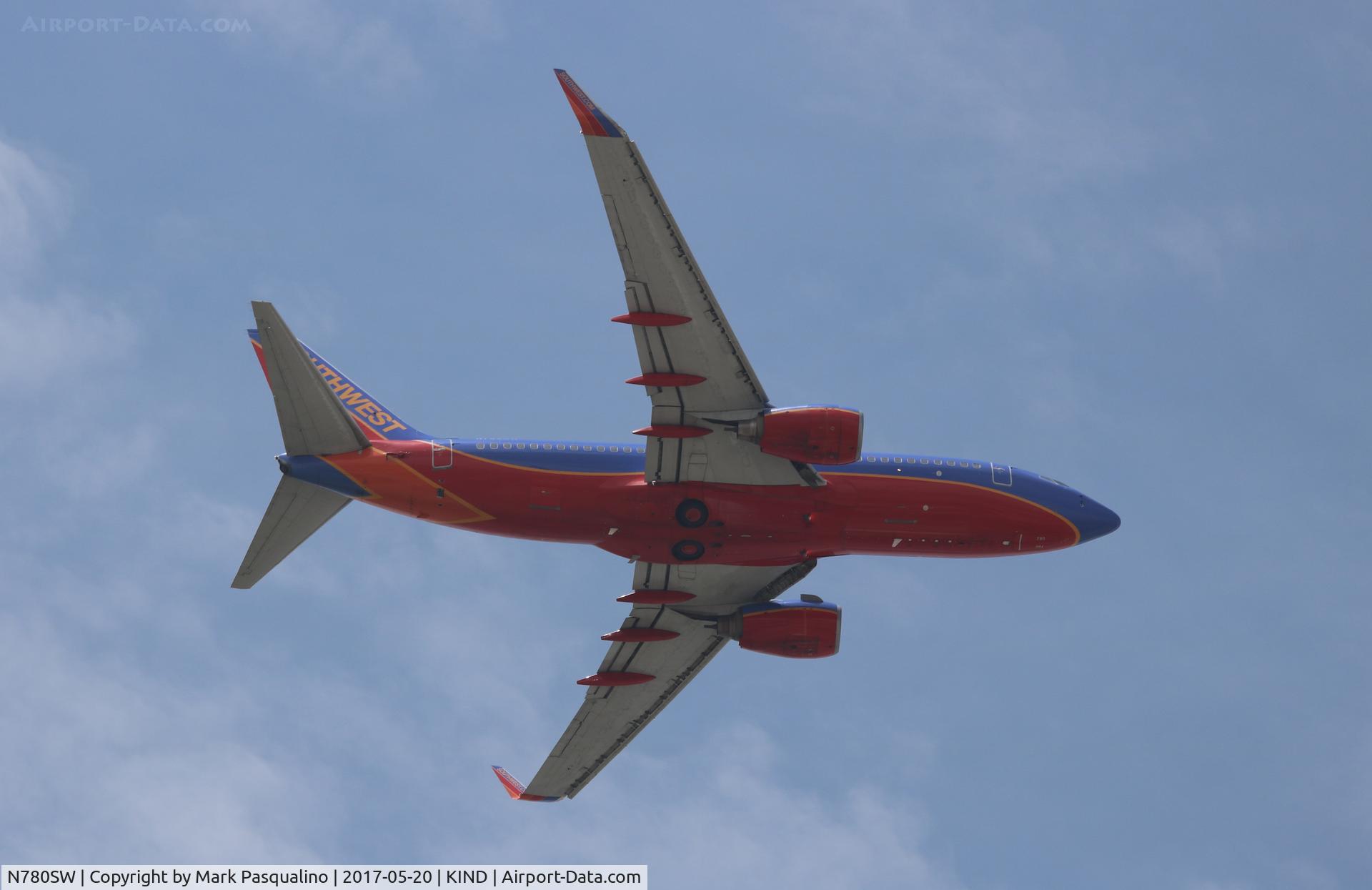 N780SW, 2000 Boeing 737-7H4 C/N 27885, Boeing 737-700