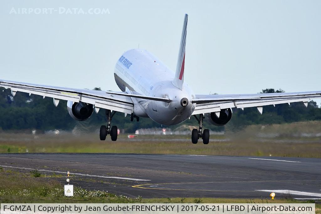 F-GMZA, 1994 Airbus A321-111 C/N 498, Air France 6266 landing runway 11